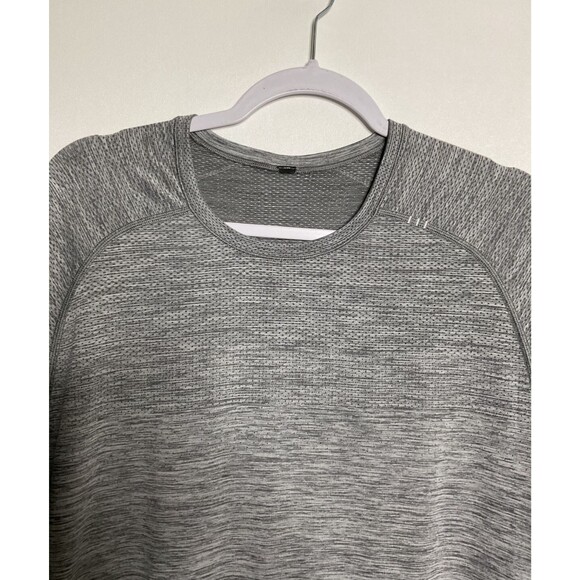 Lululemon Metal Vent Tech Shirt Men's Large Gray Short Sleeve Gym Running Top - Picture 5 of 12